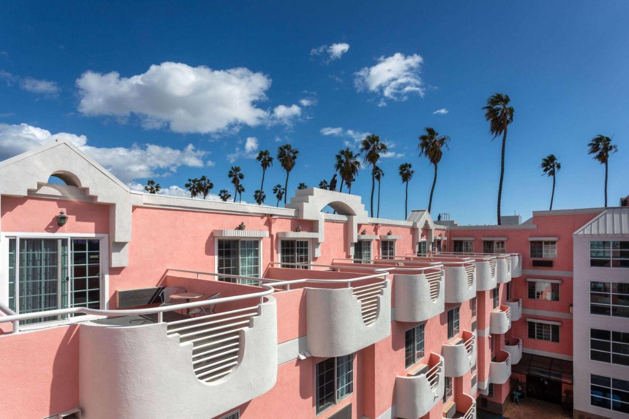 Days Inn By Wyndham Santa Monica Los Angeles Extérieur photo